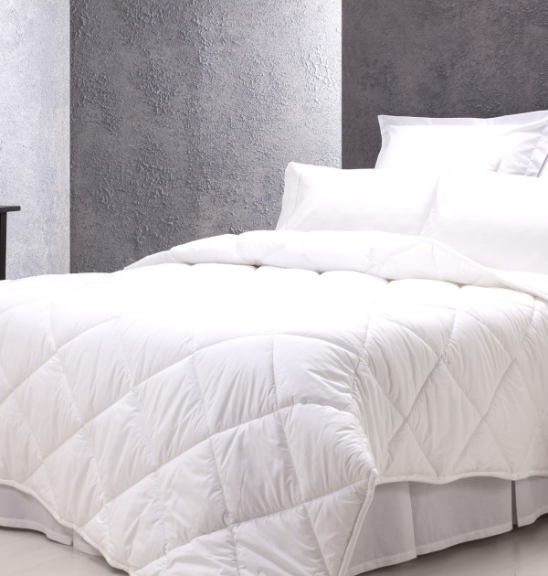 a1 – Down alternative antibacterial duvet